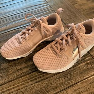 Nike Women's Sneakers in Light Pink